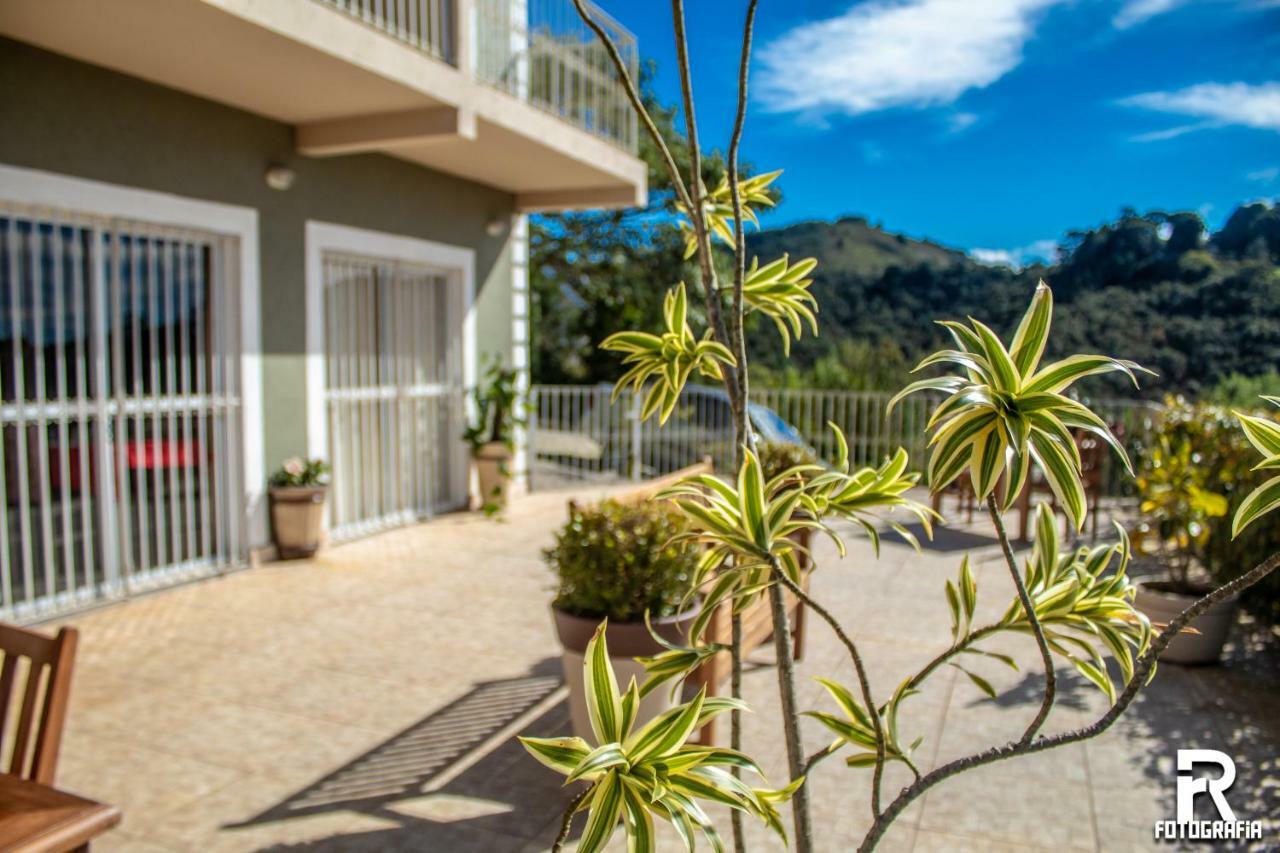 Pousada Bosque Das Araucarias Hotel Campos do Jordao Exterior photo